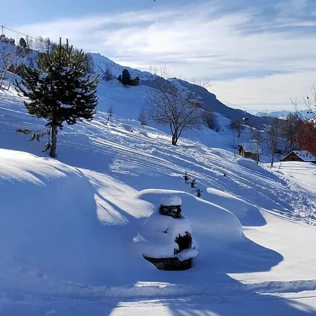 La Vie Est Belle - Magical Escape - Swiss Alps Chalet