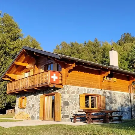 La Vie Est Belle - Magical Escape - Swiss Alps Chalet